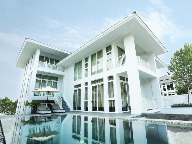 Premier Village Danang Resort