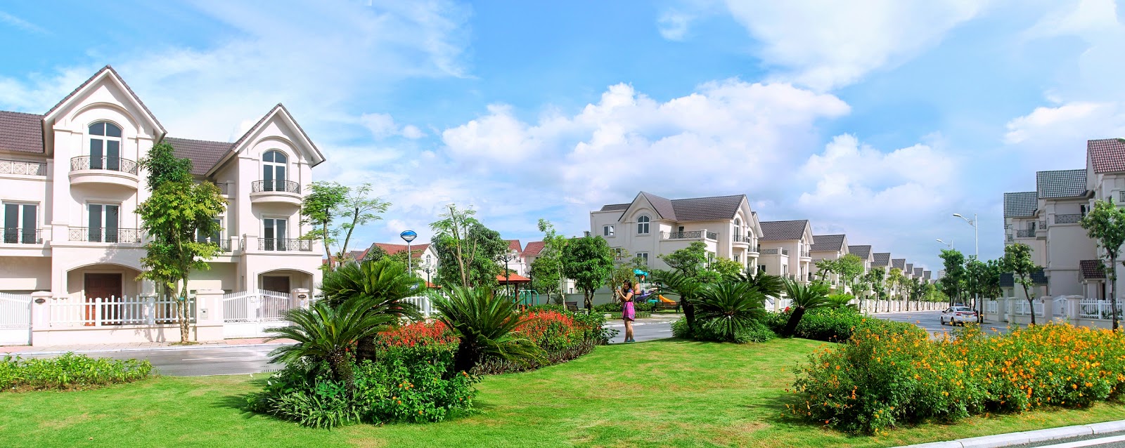 Vinhomes Riverside (Vincom Village)